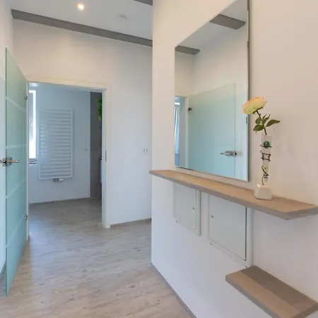 Suedstrand Mit Terrasse, Kamin Und Sauna شقة Sellin (Rugen)